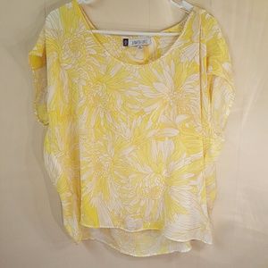 JLO Jennifer Lopez XL yellow & white floral blouse